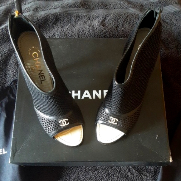 Chanel Black Peep Toe Women's Shoes - Picture 1 of 5